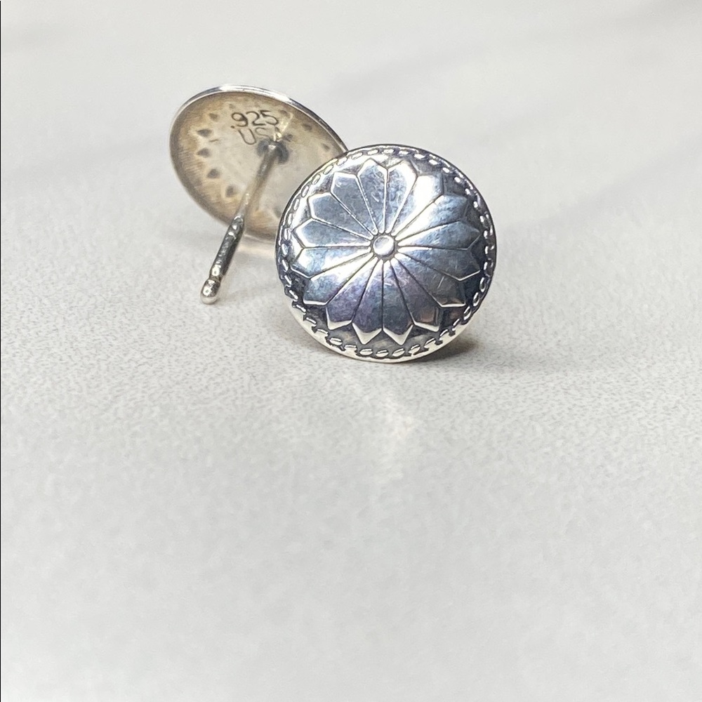 Sterling Silver Concho Style Floral Indigenous Stud Earrings 925